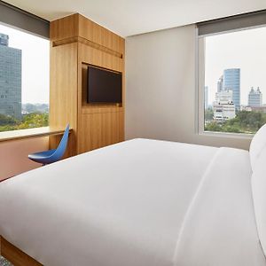 Deluxe Guest room 1 King